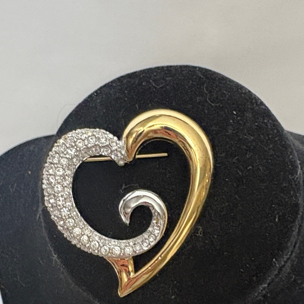 Source Unknown Gold and Silver Heart Brooch with Clear Crystals